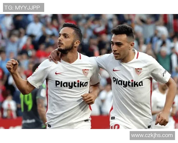 西甲第15轮焦点战西班牙人主场迎战巴塞罗那期待精彩对决